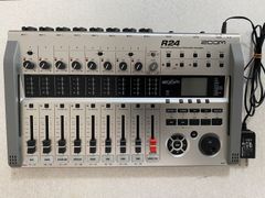 Item thumbnail for item 30a89b36-b1a0-49fd-aab6-b481e6cf5a33