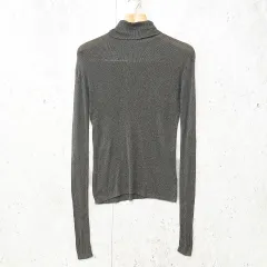 MEDE19F メデジュウキュウ タートルネック ニット サムホール付き 伸縮性 無地 グレー Lサイズ ◎_〇◇のサムネイル