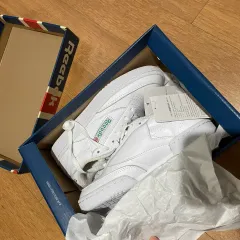 リーボック スポーツスニーカー クラブ C 85 白 新品 フルセット 230