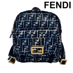 ● フェンディ FENDI バゲット バックパック リュックサック FFプリント コラボ作品 手書き風モノグラム 黒 白 ブルー レディース 6D119のサムネイル