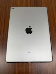 Apple iPad 第6世代 Wi-Fi 128GB Space gray 訳あり充電口不安定