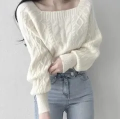 スクエアネック 長袖 ケーブル編み ニット