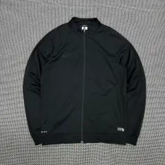 ナイキ ブラック ジャージ