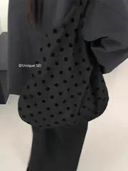 日系レトロ キュートドット レディースショルダーバッグ 大容量 斜めがけ ナイロン製 柔らかい 通勤普段使いに最適