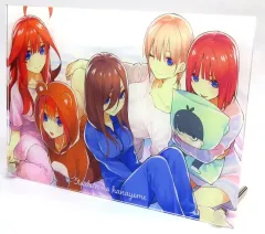 【中古】アクリルスタンド・アクリルパネル 五つ子(パジャマ) 集合アクリルプレートvol.2 「五等分の花嫁～GOTO AKIBA!～主要都市店舗フェア」