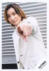 【中古】生写真(STARTO) SixTONES/京本大我/上半身/アルバム「GOLD」MV＆ジャケ写オフショット/公式生写真