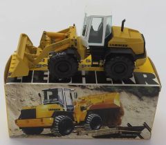 ま*マ様 LIEBHERR A316リープヘル 油圧ショベル 模型 スケールモデ