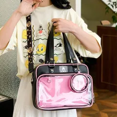 バッグ 痛バッグ 通勤 大容量 ショルダーバッグ メッセンジャーバッグ 日系 二次元 日常 バッジ