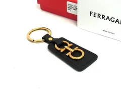 ■美品■ Salvatore Ferragamo フェラガモ ダブルガンチーニ レザー キーホルダー キーリング バッグチャーム ブラック系 FV7857のサムネイル