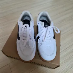 (新品) VANS スニーカー 230