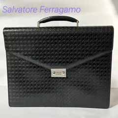 Salvatore Ferragamo フェラガモ メンズ ガンチーニ 型押し総柄 レザー ビジネスバッグ ブリーフケース ブラック C9601130G