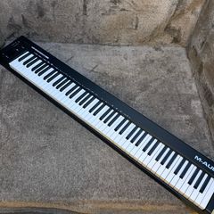 Item thumbnail for item a703bedf-96d4-4be2-88d7-a16fe983b13e