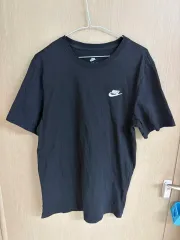 ナイキ ブラック 半袖 Tシャツ S