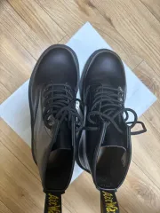 DR. MARTENS 6ホール