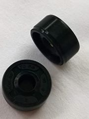 【新品・1000個】プラスチック製 スクリューキャップ黒パッキン付き まとめ売り 新品・1000個】プラスチック製 スクリューキャップ黒パッキン付き