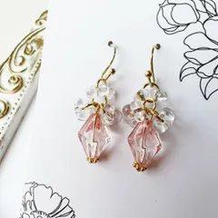 チェコビーズの可愛いピアスD121