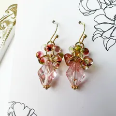 チェコビーズの可愛いピアスD123