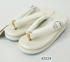 草履 ヒール高 鶴刺繍 ベルベット 白色 フリーサイズ 24.0cm 適合足サイズ23.0～24.5cm 日本企画 NO43224