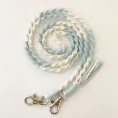 【ハンドメイド】マクラメ　ショルダーストラップ　パステルブルー × ホワイト