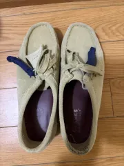 クラークス ワラビー スウェード ベージュ