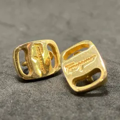 Salvatore Ferragamo　フェラガモ　イヤリング　ネジ式　ヴァラ　ゴールド系　1044のサムネイル