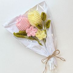 【枯れない花束】毛糸の花 ブーケ かぎ編み ハンドメイド 記念日 プレゼント