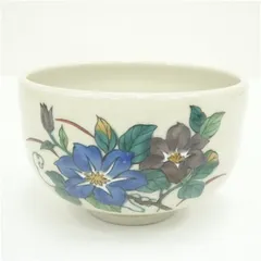 九谷焼　宗山造　色絵鉄線図茶碗（共箱）  茶道 抹茶 おしゃれ 抹茶茶碗 抹茶碗 和食器 レトロ 茶器 骨董 茶わん 茶会 茶の湯