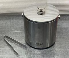 Item thumbnail for item ab6283d3-a3fe-4d8f-b462-fe7889c8ad34