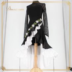 Item thumbnail for item 52130827-6171-44eb-91c6-757378e54f3b