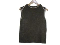 Item thumbnail for item 950c46b8-f9a5-477b-8c9a-2c236ee3be52