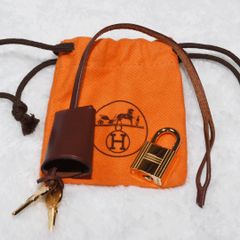 HERMES バーキン　カデナ　黒✖️ジャンパンゴールド　鍵付き HERMES バーキン カデナ 黒✖️ジャンパンゴールド 鍵付き - メルカリ