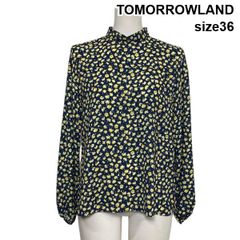 美品♪】TOMORROWLAND 小花柄ハイネックブラウス - メルカリ