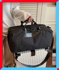 新品 キャリーオンボストンバッグ キルティング 機内持ち込みかばん スポーツジムバッグ お泊まり トート鞄【送料無料】