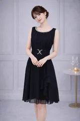 【新品未使用・タグ付き】パールネック×ウエストビジュー シフォンフレアドレス ブラック 上品 フォーマル パーティー 二次会 キャバドレス