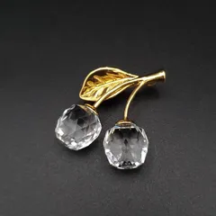 美品 SWAROVSKI スワロフスキー ブローチ チェリー さくらんぼ クリスタル ゴールドカラー 上品 きらきら 可愛い フェミニン ギフト プレゼント 贈り物