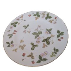 WEDGWOOD Wild Strawberry 大皿 プレート 27cm - メルカリ
