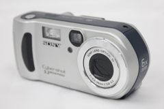 箱付 SANYO DSC-R1 サンヨー コンパクトデジタルカメラ レトロ - メルカリ