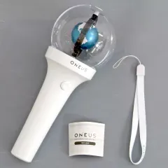 ONEUSペンラ Amazon.co.jp: ONEUS - OFFICIAL LIGHT STICK VER.2 公式 グッズ ペン