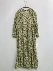 ZARA ザラ ワンピース M グリーン コットン 花柄・ボタニカル柄 その他総柄 ティアード ロング・マキシ丈 半端袖