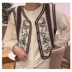 menidiom ベスト ブラウン ストライプ柄 花柄・ボタニカル柄