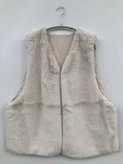 ベスト M ベージュ