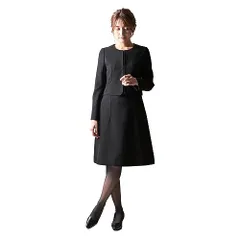 新品 ブラックフォーマル オールシーズン アンサンブル 喪服 礼服 葬儀 一枚着にも 婦人スーツ ノーカラージャケット セレモニー対応 レディース ブラック 11号 B-GALLERY