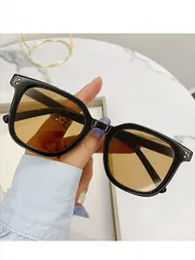 アクセサリー メンズ アイアクセサリー 1個 ユニセックス ファッショナブル クラシックスクエアフレーム サンスクリーン サングラス ブラウン カジュアルサングラス サングラス ビーチアクセサリー サングラス サン