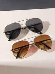 Item thumbnail for item 81580dfe-a99a-4b1f-8b07-e33e677312a1