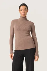 ソークドインラグジュアリー レディース アウター パーカー・スウェット スリムフィット Soaked in Luxury SLSina Rollneck Slim Fit Pullover Walnut