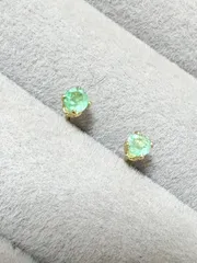 エメラルドAA++ ピアス 3mm ラウンドファセット サージカルステンレス K18メッキ