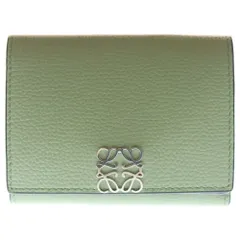 LOEWE (ロエベ) アナグラム トライフォールド 3つ折り財布 コンパクトウォレット コインケース イエローグリーン レザー ローズマリー A28003861 シルバー金具