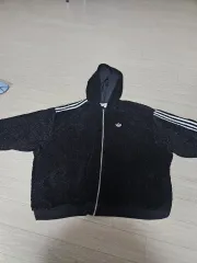 (新品)アディダス フルジップアップ フーディー L