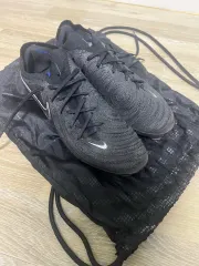 ナイキ ファントムGX ブラック Ag サッカーシューズ