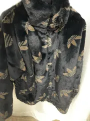 アディダス ファージャケット メンズXS レディース オーバーサイズ